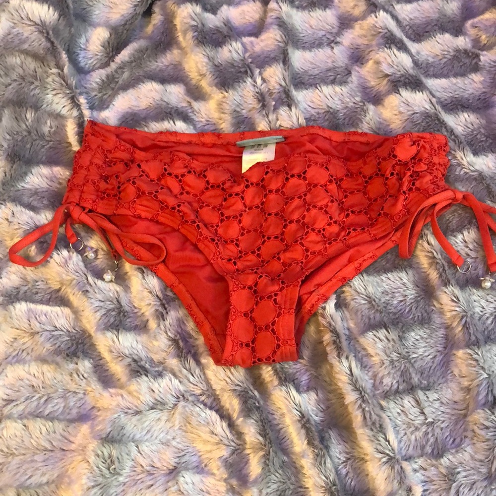 COCORAVE red bathing suit bottoms size medium